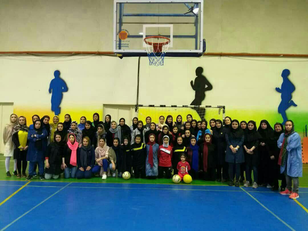 مسابقات فوتسال بانوان جام رمضان با پیروزی تیم حجاب شهرداری رشت به پایان رسید