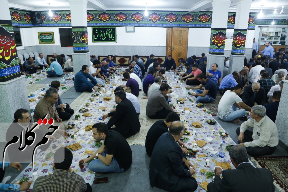 گزارش تصویری افطار رهروان راه شهید مدافع حرم، بابک نوری هریس در حسینیه قائم رشت