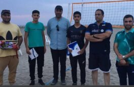 مدیر تیم های والیبال باشگاه فرهنگی ورزشی شهرداری لنگرود خبرداد: بهادری به اردی تیم ملی والیبال ساحلی دعوت شد 