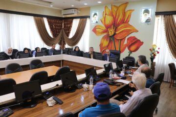 برگزاری نشست هم اندیشی سرپرست شهرداری لنگرود با جمعیت دوست داران محیط زیست لنگرود