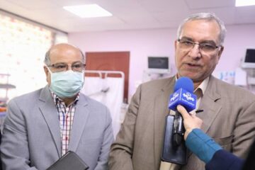 وزیر بهداشت، درمان و آموزش پزشکی در بازدید از بیمارستان کودکان مفید خبر داد؛ درمان کودکان زیر ۷ سال در بیمارستان‌های دولتی رایگان شد